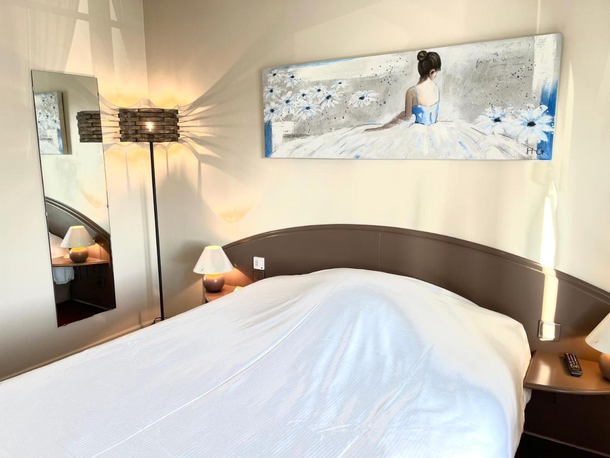 Hotel - Restaurant "Histoire De Bistrot" Isbergues 외부 사진